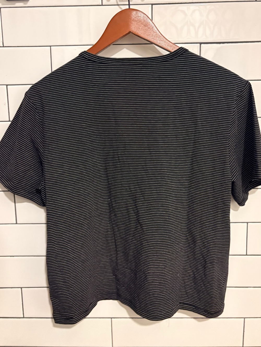 New Athleta Essentials Black with White Thin-Stripe Crew Tee - Picture 5 of 5